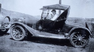 George Hurrell arrives at Laguna Beach 1925